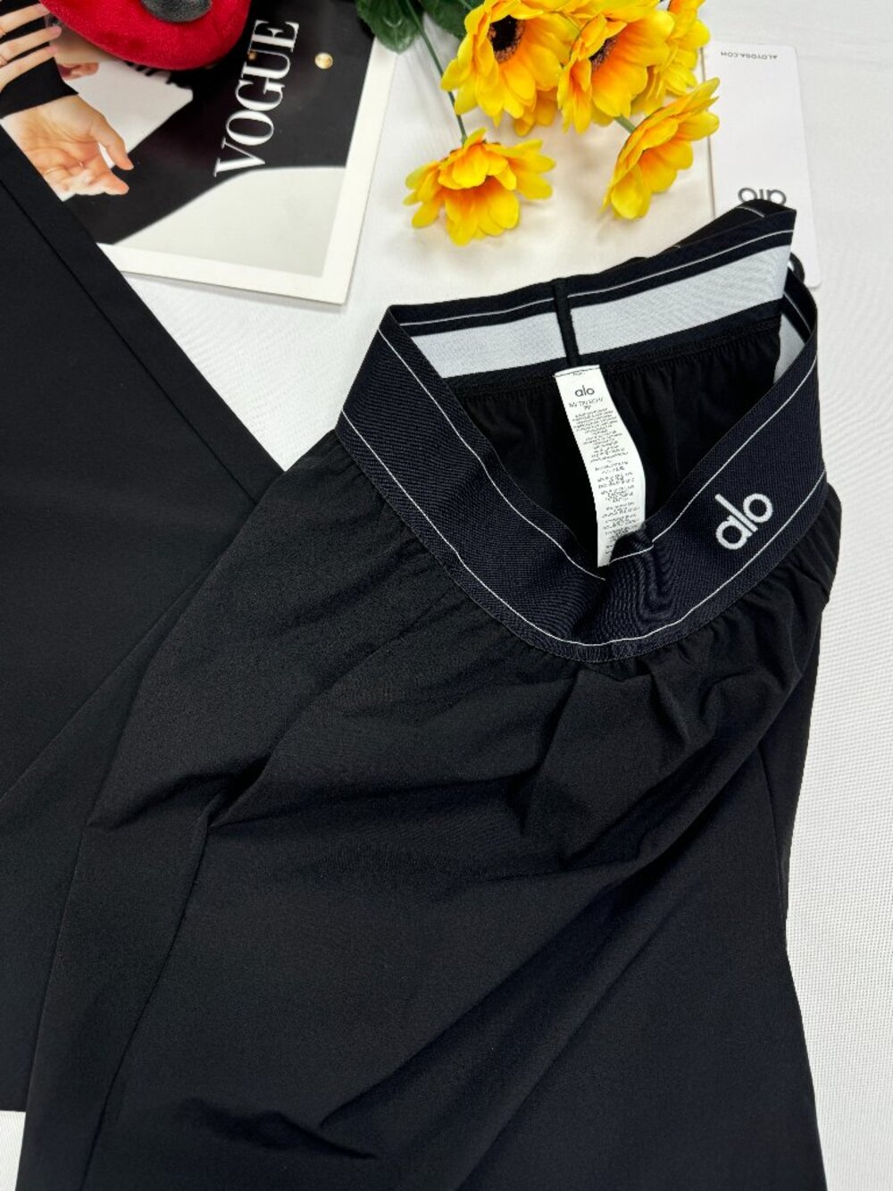 ALO Yoga Black Suit Pants 🤍 Wide Leg Regular Fit NWT - Picture 5 of 6